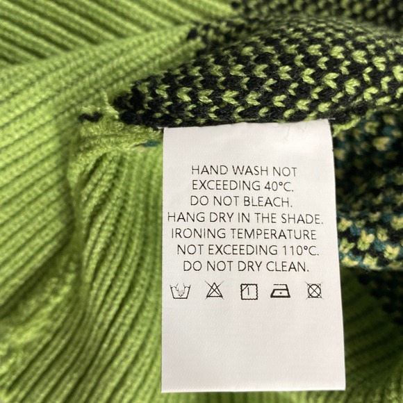 Andreilee Neon Green Dinosaur Knit Sweater XL Aelfric Eden Christmas Gift - Picture 8 of 12